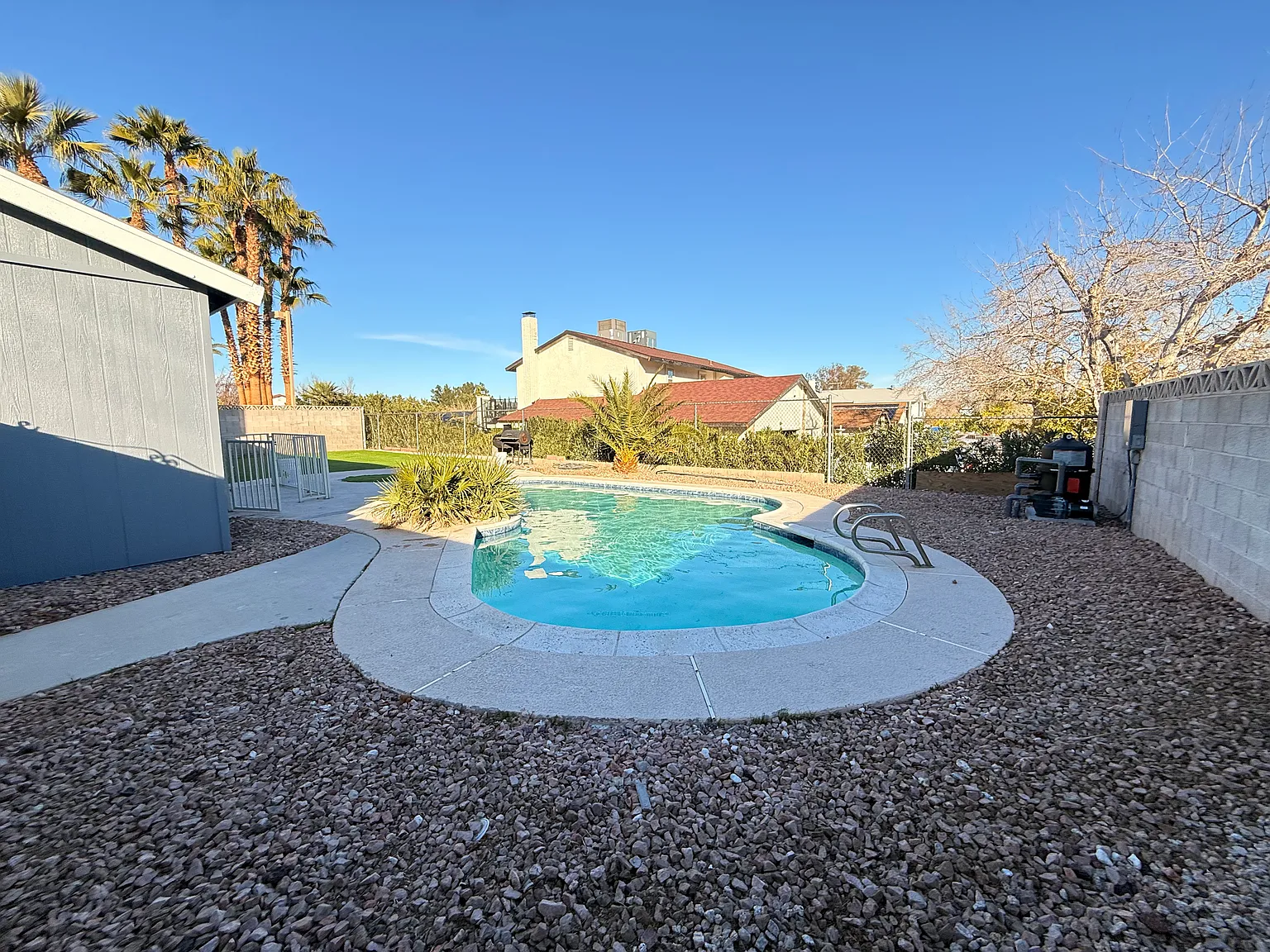 3 bed, 1365 sqft, $2,600 — Photo 1