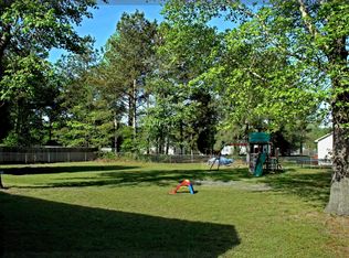 118 Waterfall Dr, Jacksonville, NC 28540