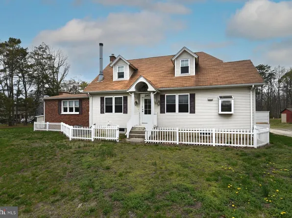 295 Blackwood Ave, Franklinville, NJ 08322