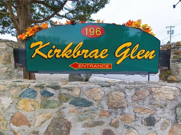 196 Old River Rd #101, Lincoln, RI 02865