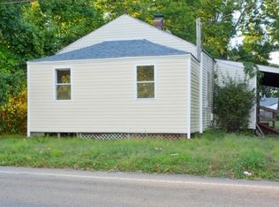 121 W 19th St, Huntington Station, NY 11746