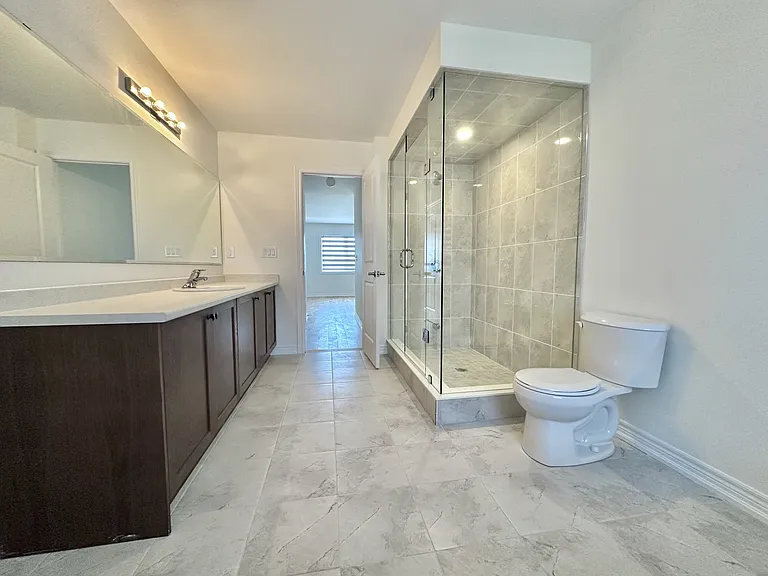 4 Blue Heron Dr — Photo 11