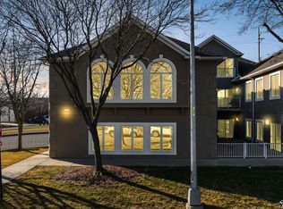 114 Saint Joseph St, Trenton, MI 48183