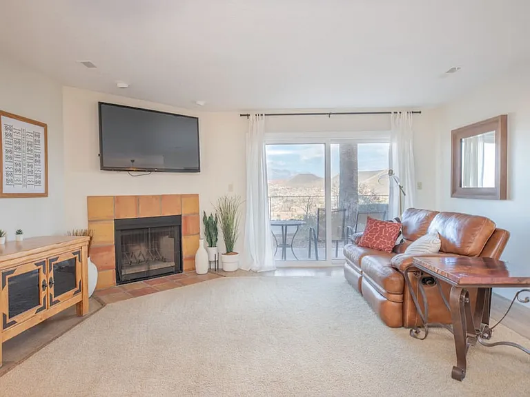 W Canyon View Dr — Photo 9