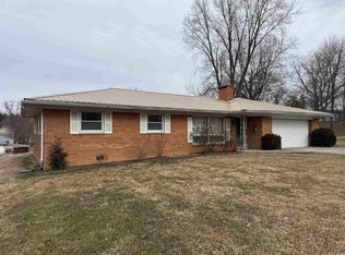 103 E Porter St, Winslow, IN 47598