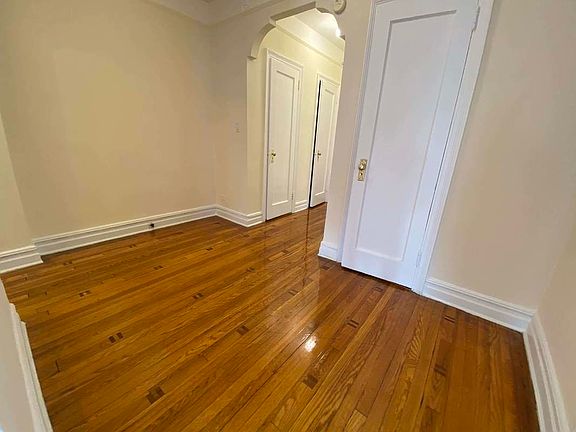 4th image of 6282 Saunders St APT 3A