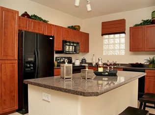 911 E Camelback Rd #1025, Phoenix, AZ 85014