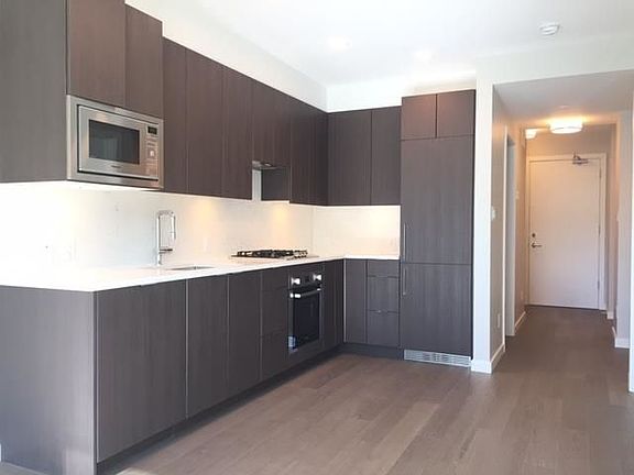5th image of 2888 Cambie St #307