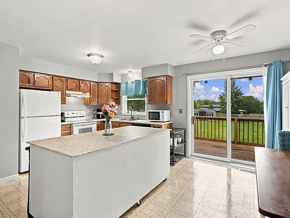 4th image of 6351 Hester Rd