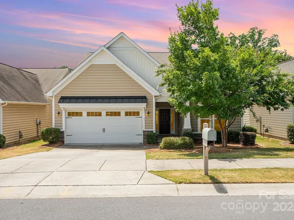 2505 Southern Trace Dr, Waxhaw, NC 28173
