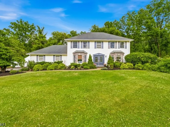3 Butternut Dr, Vernon Twp., NJ 07462