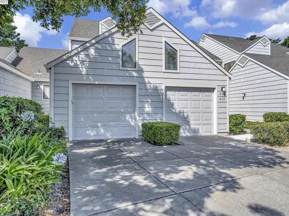 416 Blackberry Ln, Pinole, CA 94564
