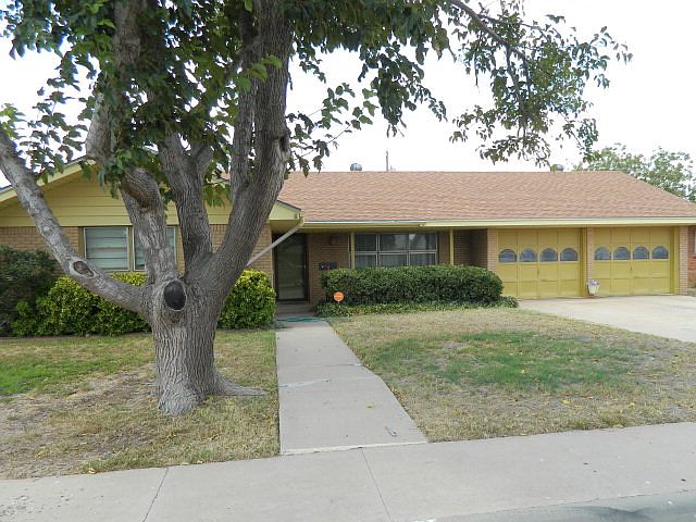 1st image of 3003 Byron Ave