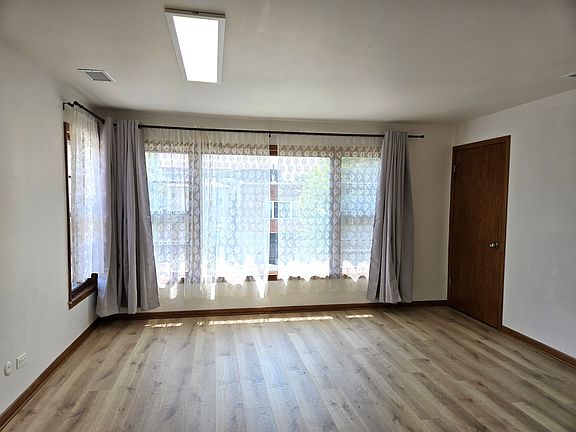 5th image of 7010 W Diversey Ave APT 3
