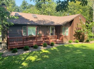201 E Beaver Dam Ct, Goodview, VA