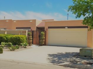6636 Ruby St NE, Albuquerque, NM 87109