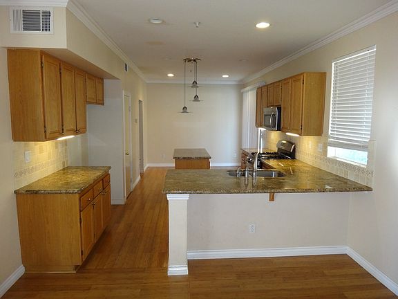 2nd image of 7039 New York Ave