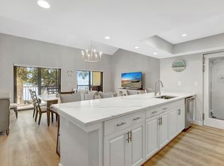 264 NE Edgewater Dr, Stuart, FL 34996