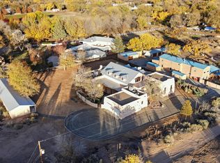 337 W Camino Del Oro, Corrales, NM 87048