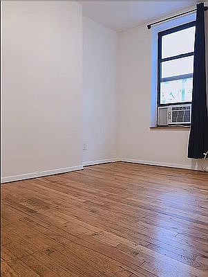 4th image of 222 W 16th St #2N