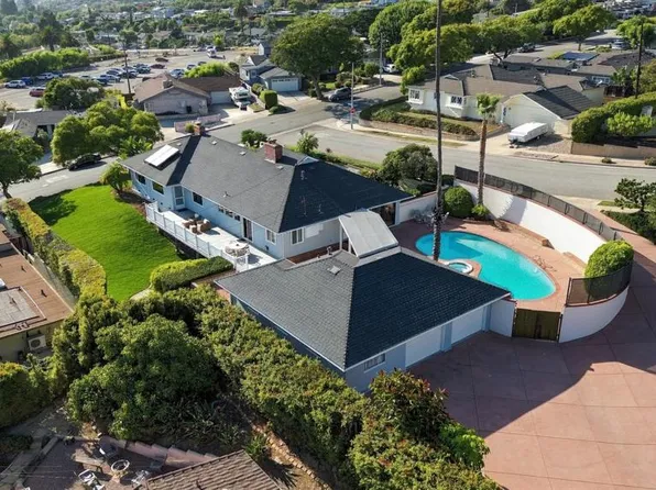 3410 Fairmont Dr, Ventura, CA 93003