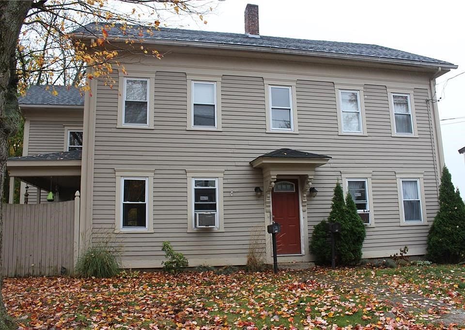 2nd image of 18 Urquhart St