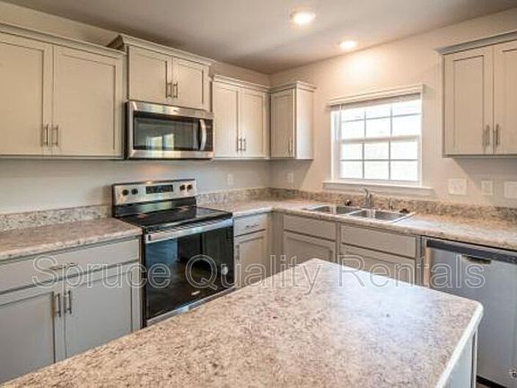 2nd image of 5011 Black Forest Dr