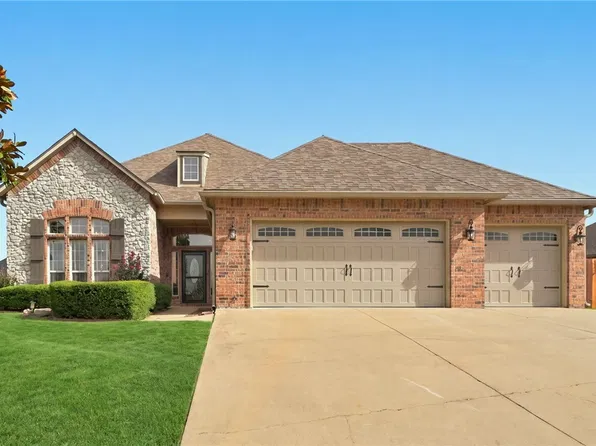 1510 Holmes Ct, Pea Ridge, AR 72751