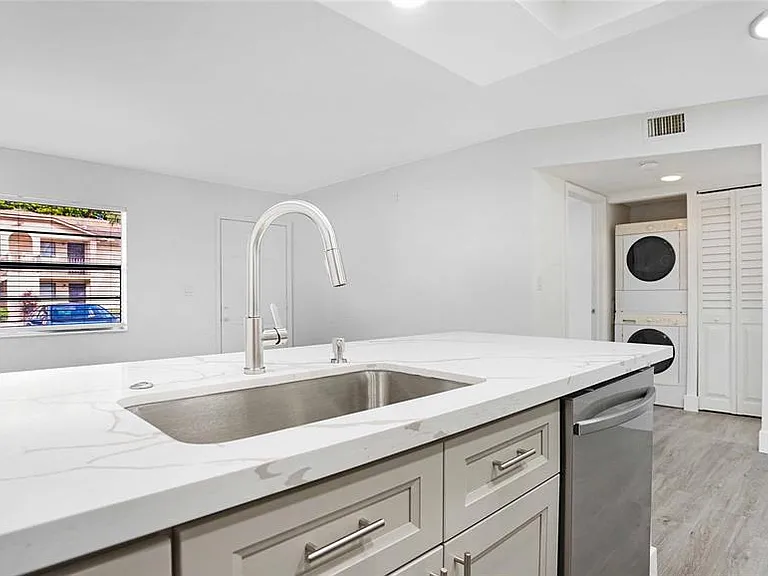 9466 Boca Cove Cir #303 — Photo 21