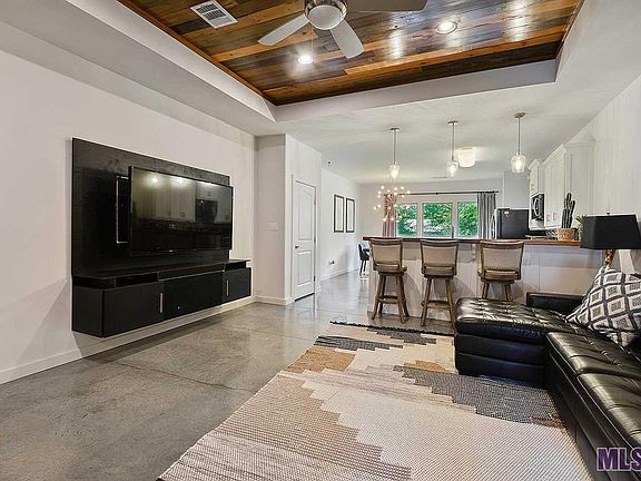 2nd image of 7438 Magnolia Garden Ct