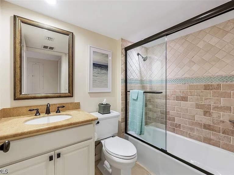 26235 Hickory Blvd #7C — Photo 21