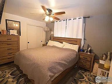 3rd image of 4250 Barr Ln