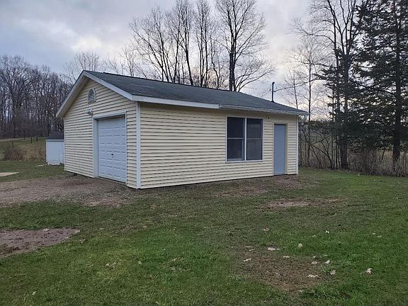 5th image of 1707 W Bristol Rd