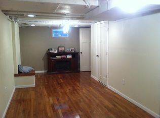 998 25th St #2, Des Moines, IA 50312