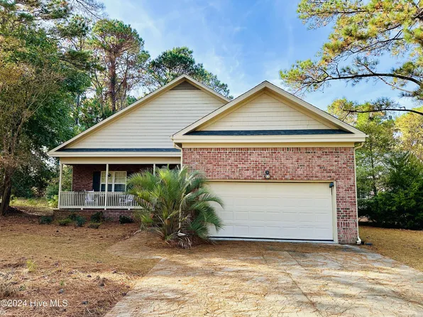202 W Sanderling Circle, Hampstead, NC 28443