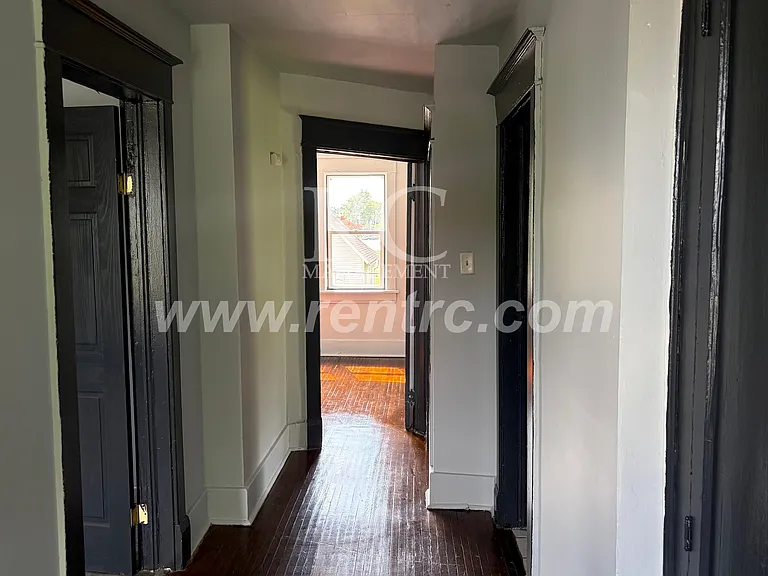 503 Franklin St — Photo 6