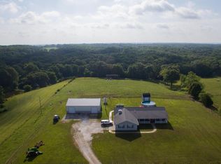 1398 Union Ridge Dr, Clever, MO 65631