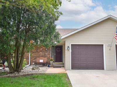N49W36111 Nottingham LANE #3, Oconomowoc, WI, 53066