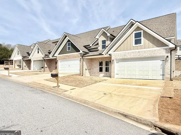 131 Stoneybrook Dr, Dahlonega, GA 30533