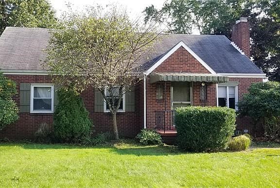 2nd image of 2512 Leslie Dr