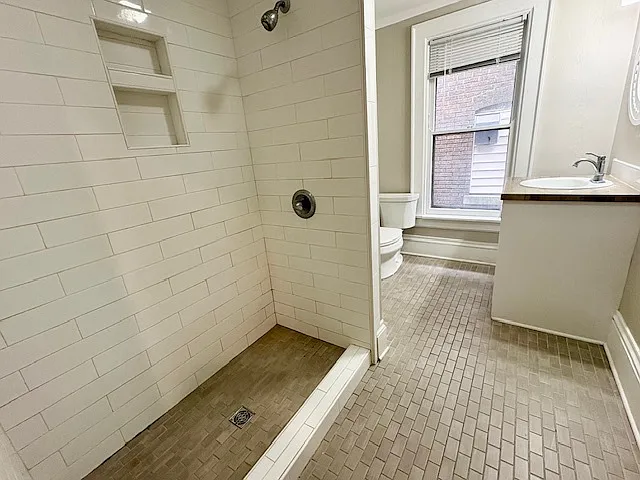 104 E Dayton St #2 — Photo 20