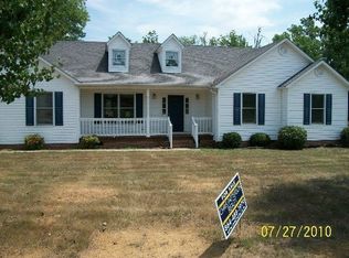 111 7th St, Gaffney, SC 29340