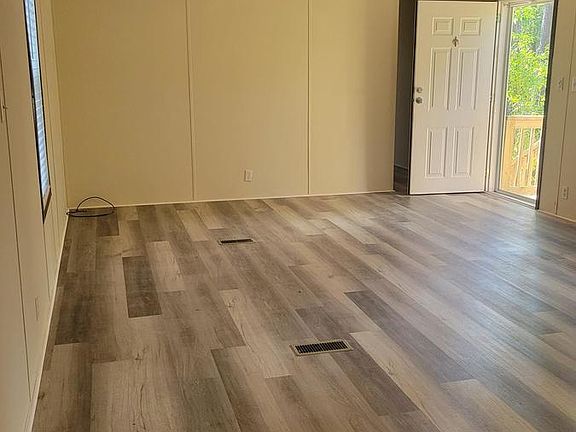 3rd image of 3385 Hartford Hwy #31