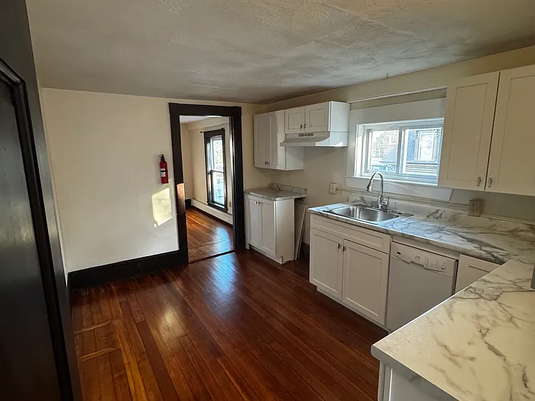 7 Sewall St #3 — Photo 1