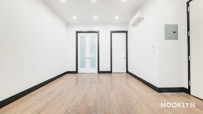 Rented by Nooklyn NYC LLC | media 26