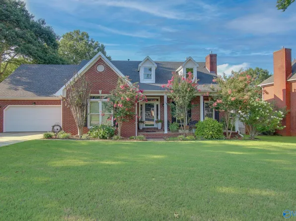 3213 Vicksburg Dr SW, Decatur, AL 35603