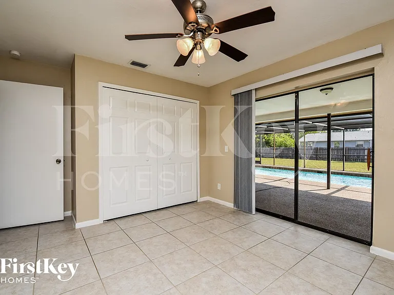 4141 SW 6th Pl — Photo 11