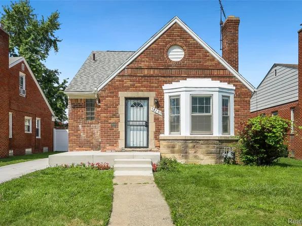 18709 Saint Marys St, Detroit, MI 48235