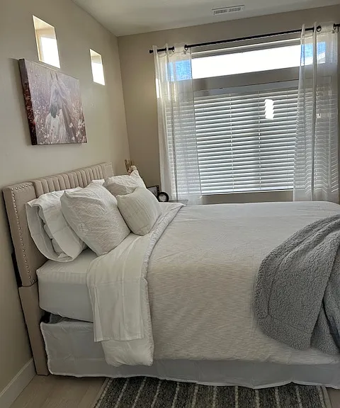 415 S 740 E — Photo 22