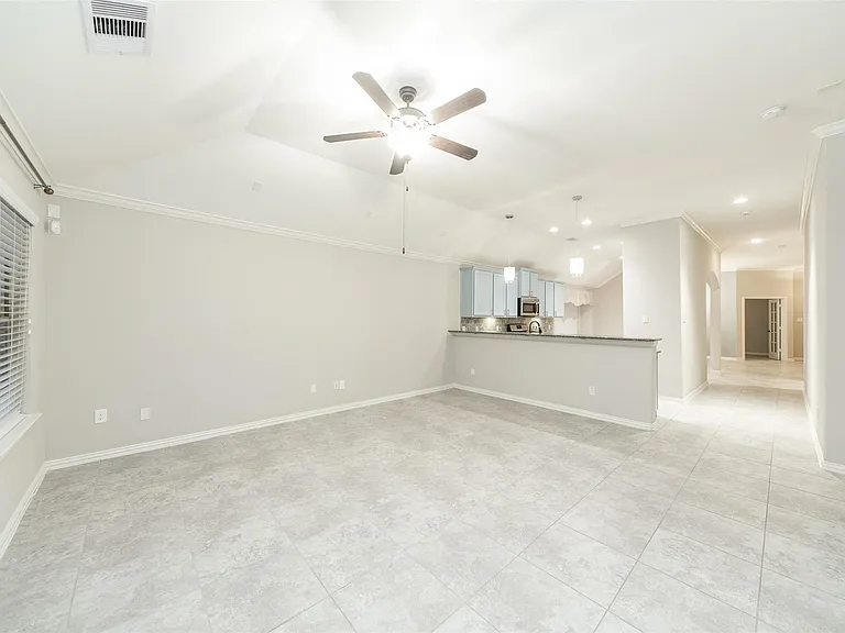 17919 Banbury Green Ln — Photo 14